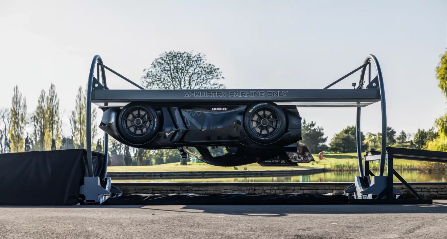 McMurtry Speirling becomes world’s first car capable of driving upside down