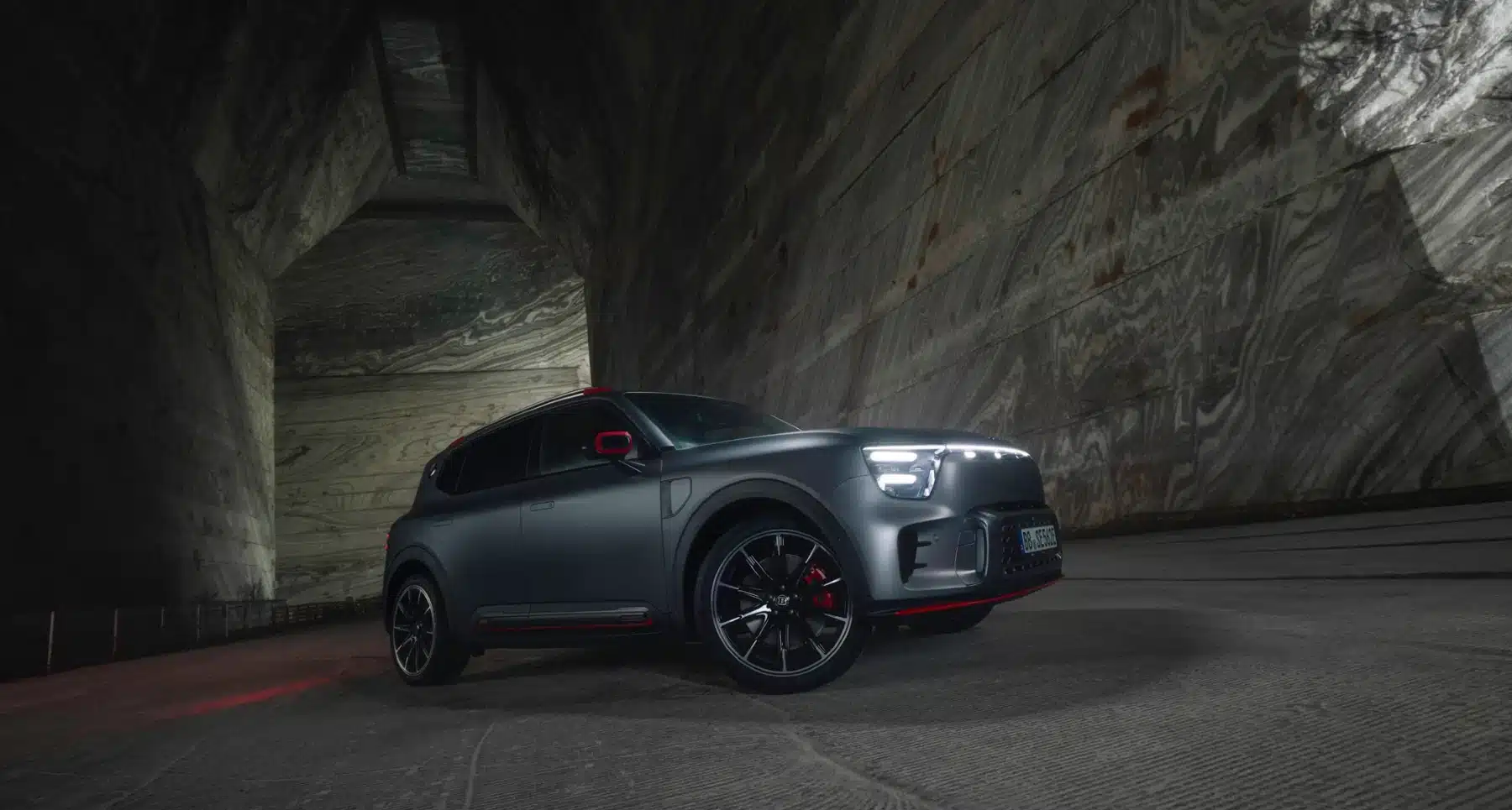 Smart unveils the flagship #5 Brabus electric SUV
