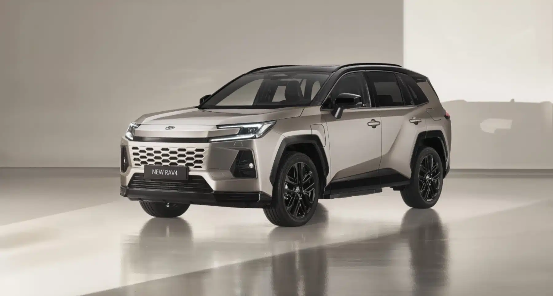 Toyota unveils sixth-generation RAV4