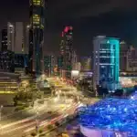 خارطة طريق لتحول قطر إلى التنقل الكهربائي