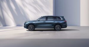 The Geely M9 six-seat plug-in hybrid SUV